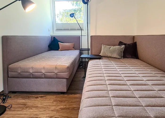 Lovely In With Wifi 度假居 *